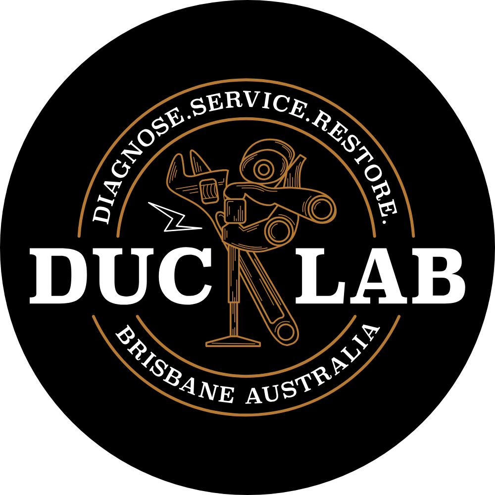 Duc Lab Logo, black circular Background