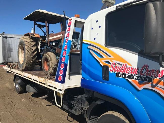 Loaded Tow Truck —  24/7 Towing & Transport in Andergrove, QLD