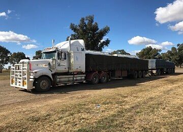Velocity Haulage Gallery 23 — Gallery of prime movers in Deeragun, QLD