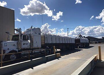 Velocity Haulage Gallery 14 — Gallery of prime movers in Deeragun, QLD