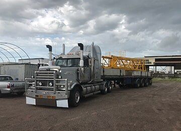 Velocity Haulage Gallery 7 — Gallery of prime movers in Deeragun, QLD