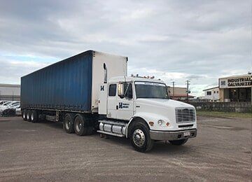 Velocity Haulage Gallery 1 — Gallery of prime movers in Deeragun, QLD