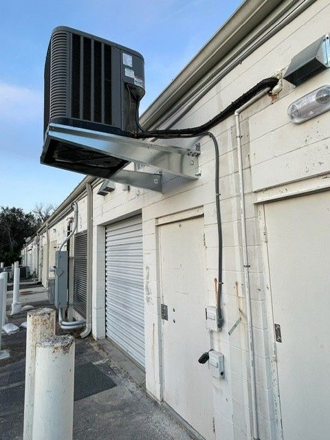 Gallery Image Pic 06