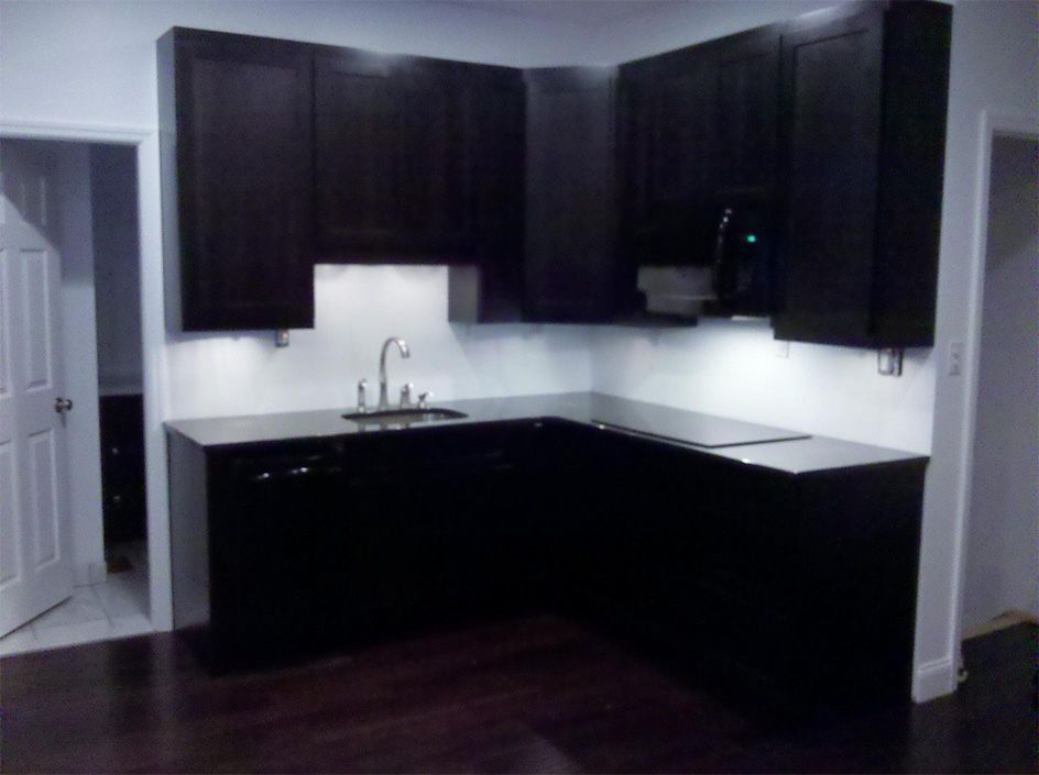 Greg Bath And Kitchen Gallery