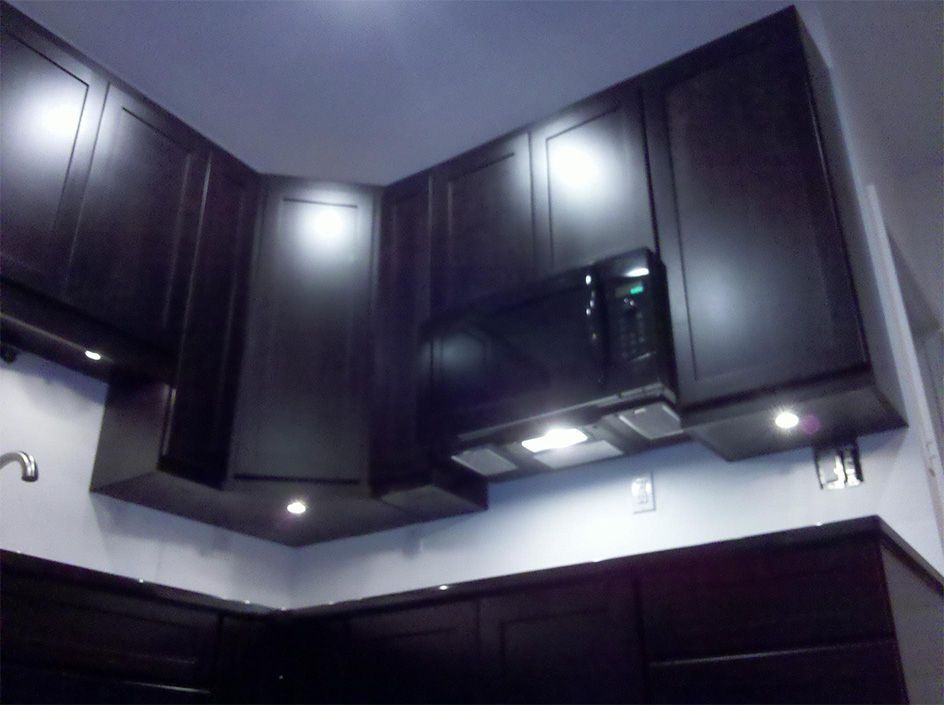 Greg Bath And Kitchen Gallery