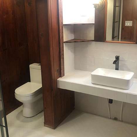 Kassies Bathroom Gallery