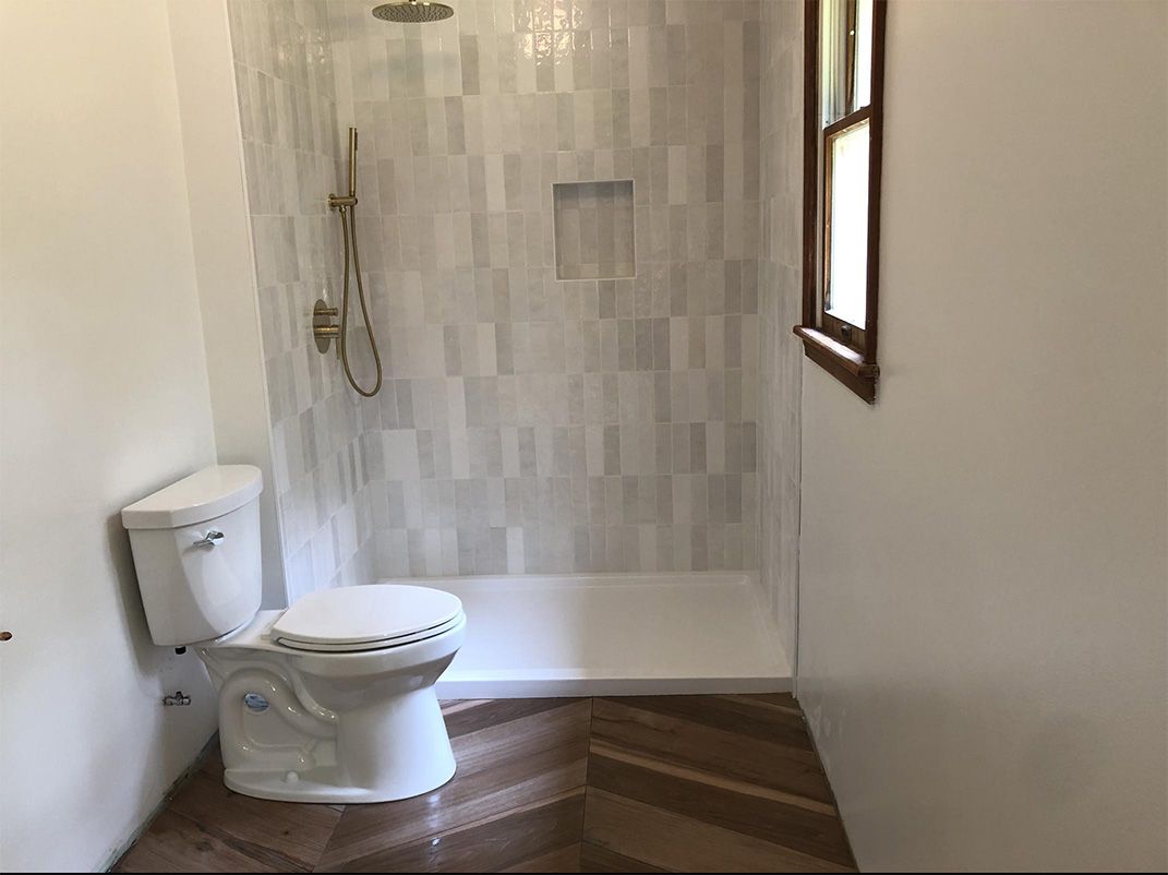 Meg Cheveron Bathroom Gallery