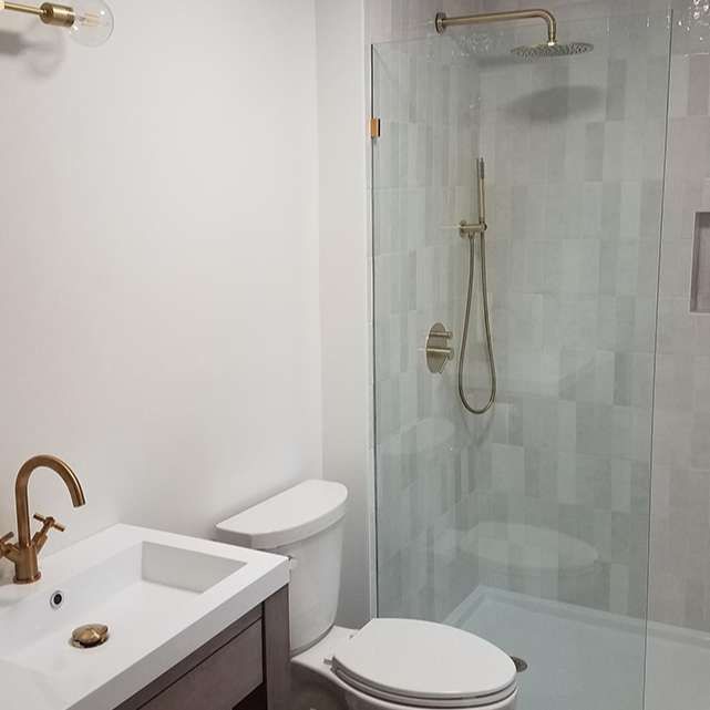 Meg Cheveron Bathroom Gallery