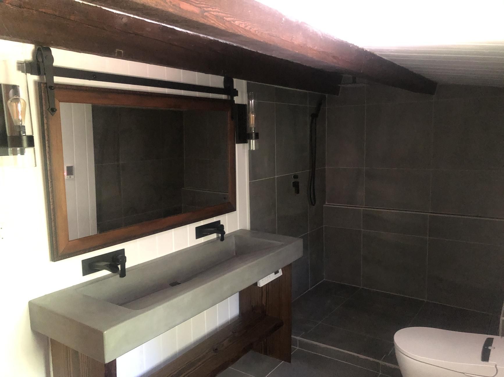 Nissar Bathroom Gallery