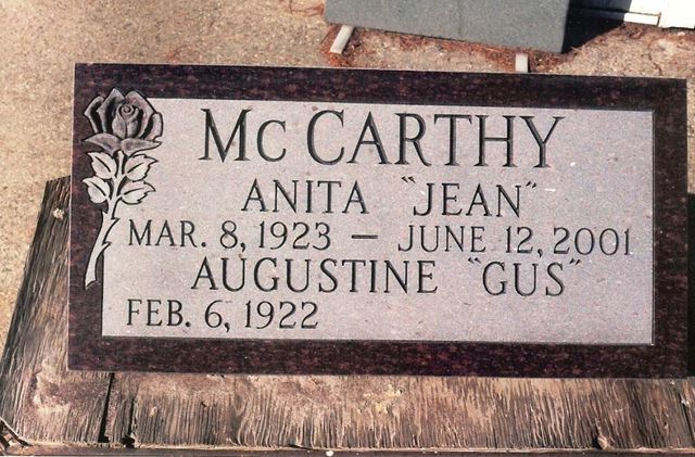 Grave marker crafted by Natick Memorial Works