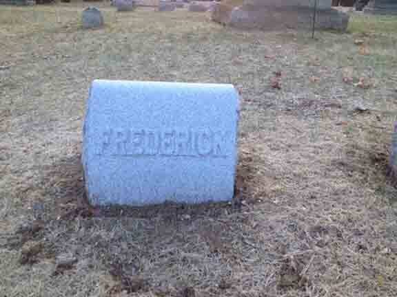 Grave marker crafted by Natick Memorial Works