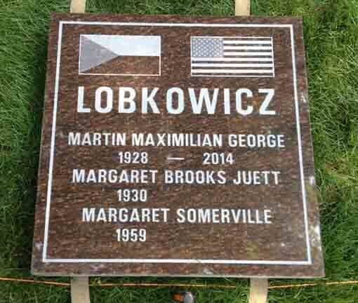 Grave marker crafted by Natick Memorial Works