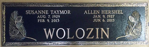 Commemorative bronze plaque