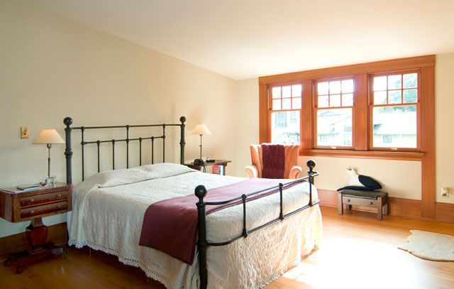 vResidential Remodeling - Meyer Construction and Fine Woodworkin