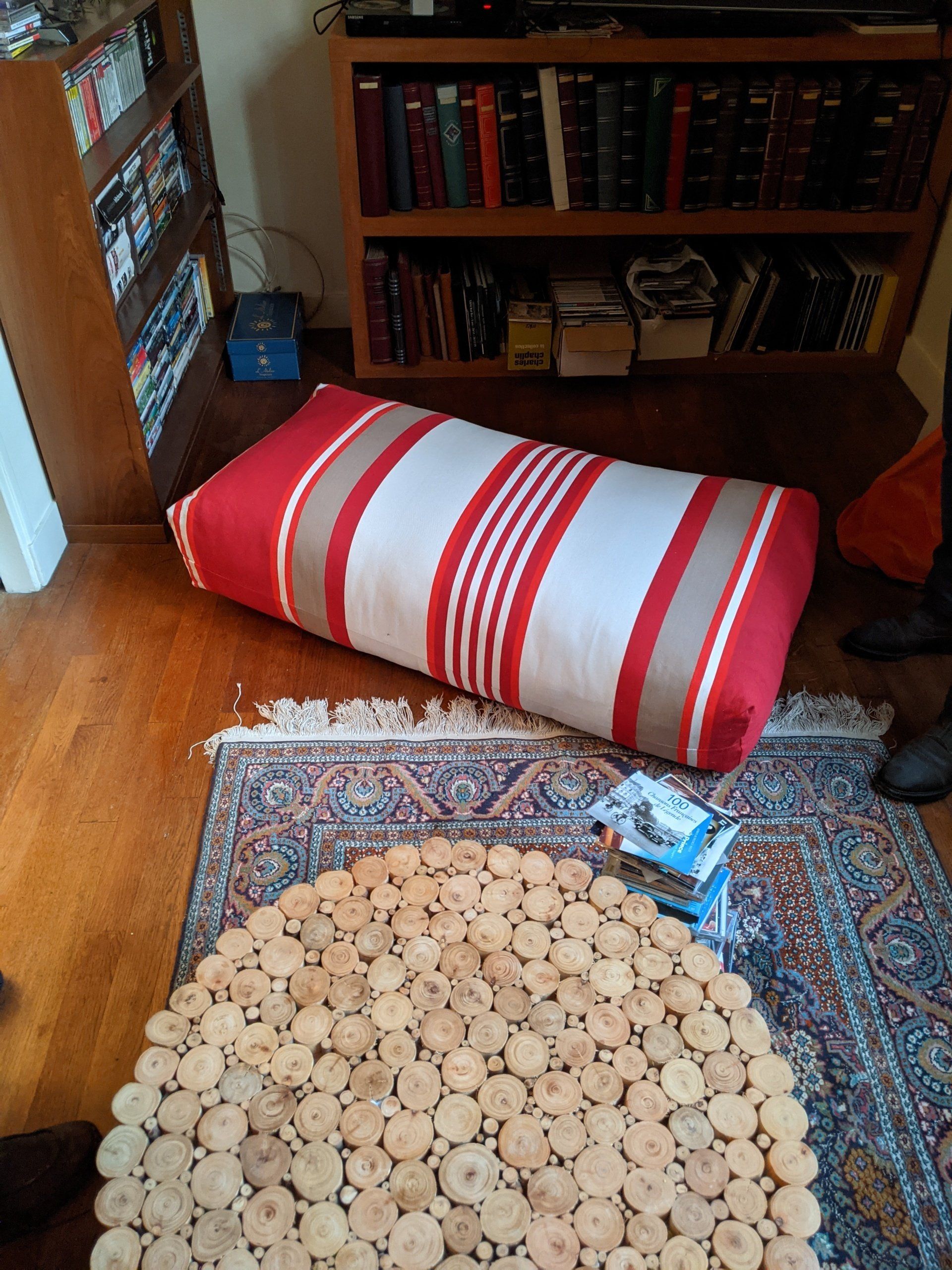 Lauki double, assise spacieuse et modulable, idéale pour le confort partagé.