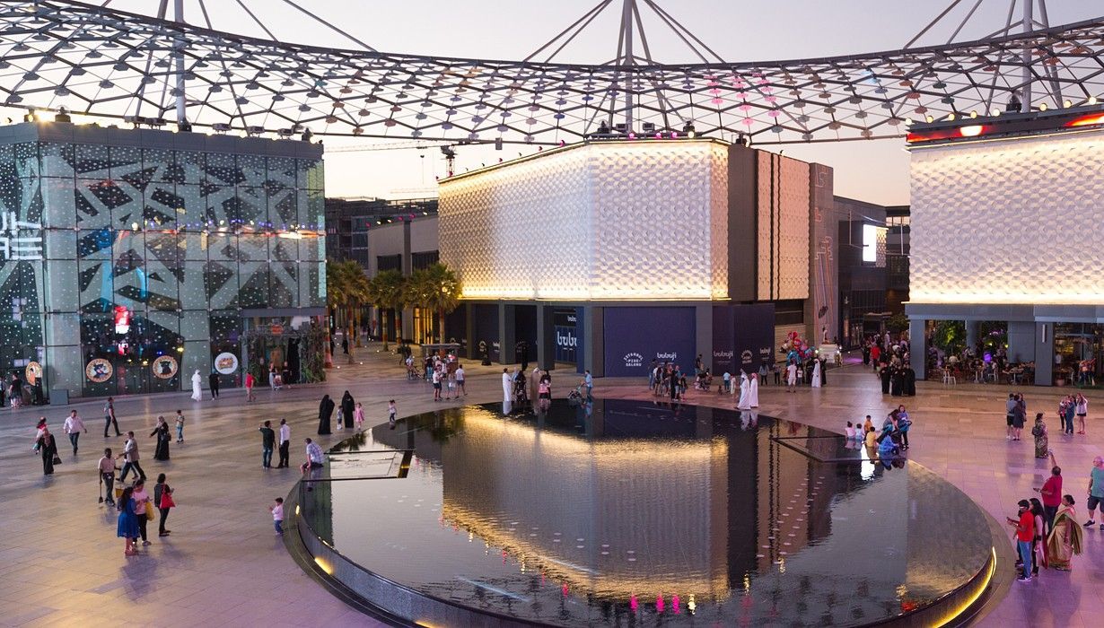 City Walk in Dubai vibrant mix of luxury shopping, dining, and entertainment, with outdoor attractions urban experiences.