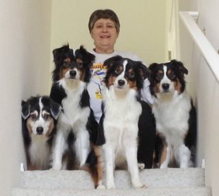 picture of peggy dent with her dogs