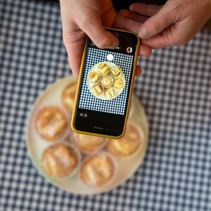 Hester Pool - Photo Cake