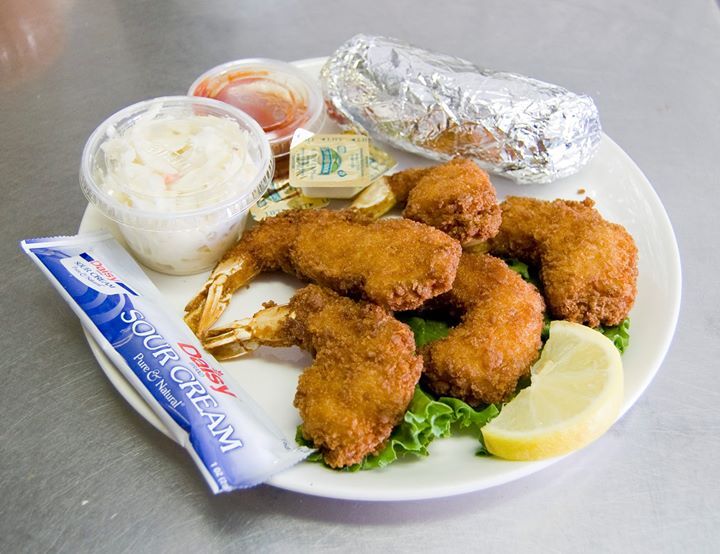 Anglers Bar and Restaurant in Hayward, WI