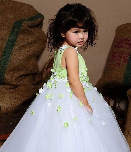 Flower girl dress outlet designers