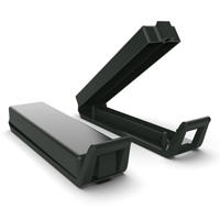 Small is a sealing clip in black plastic ideal to close bags. #maximolas, #sealingclip, #kitchen, #madeinportugal