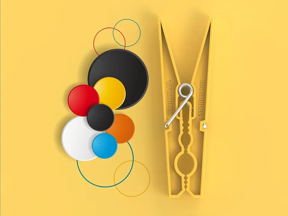 SUPER MAXIMOLAS PEGS