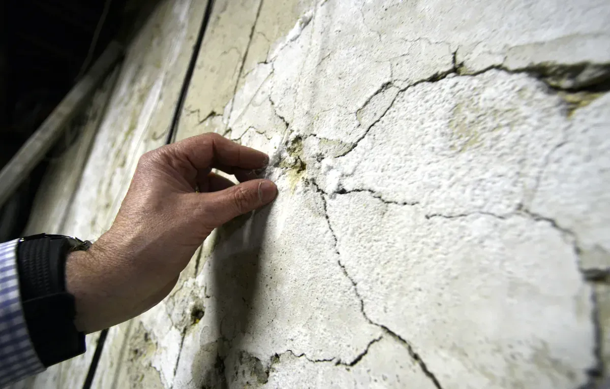 concrete early fail causesand symbols