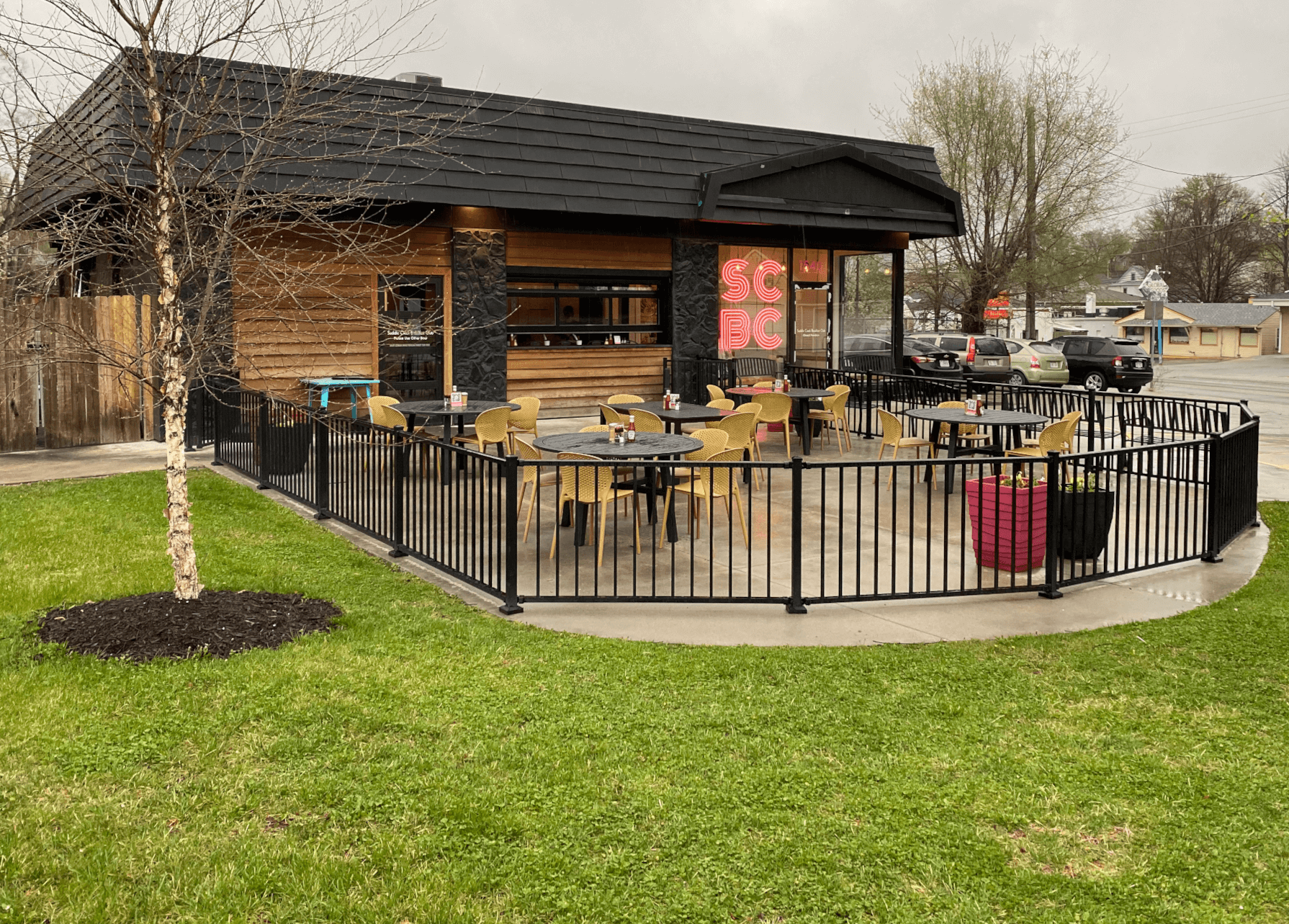 Saddle Creek Breakfast Club with outdoor seating in Omaha