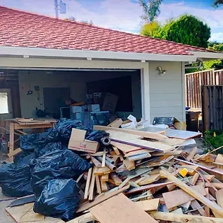 Angier/ Raleigh cleanouts Junk-EEZ junk removal