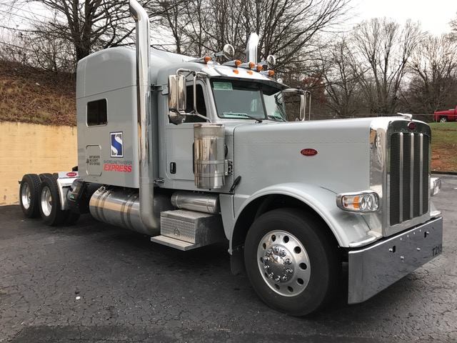 Shoreline Transfer Express Peterbilt Truck