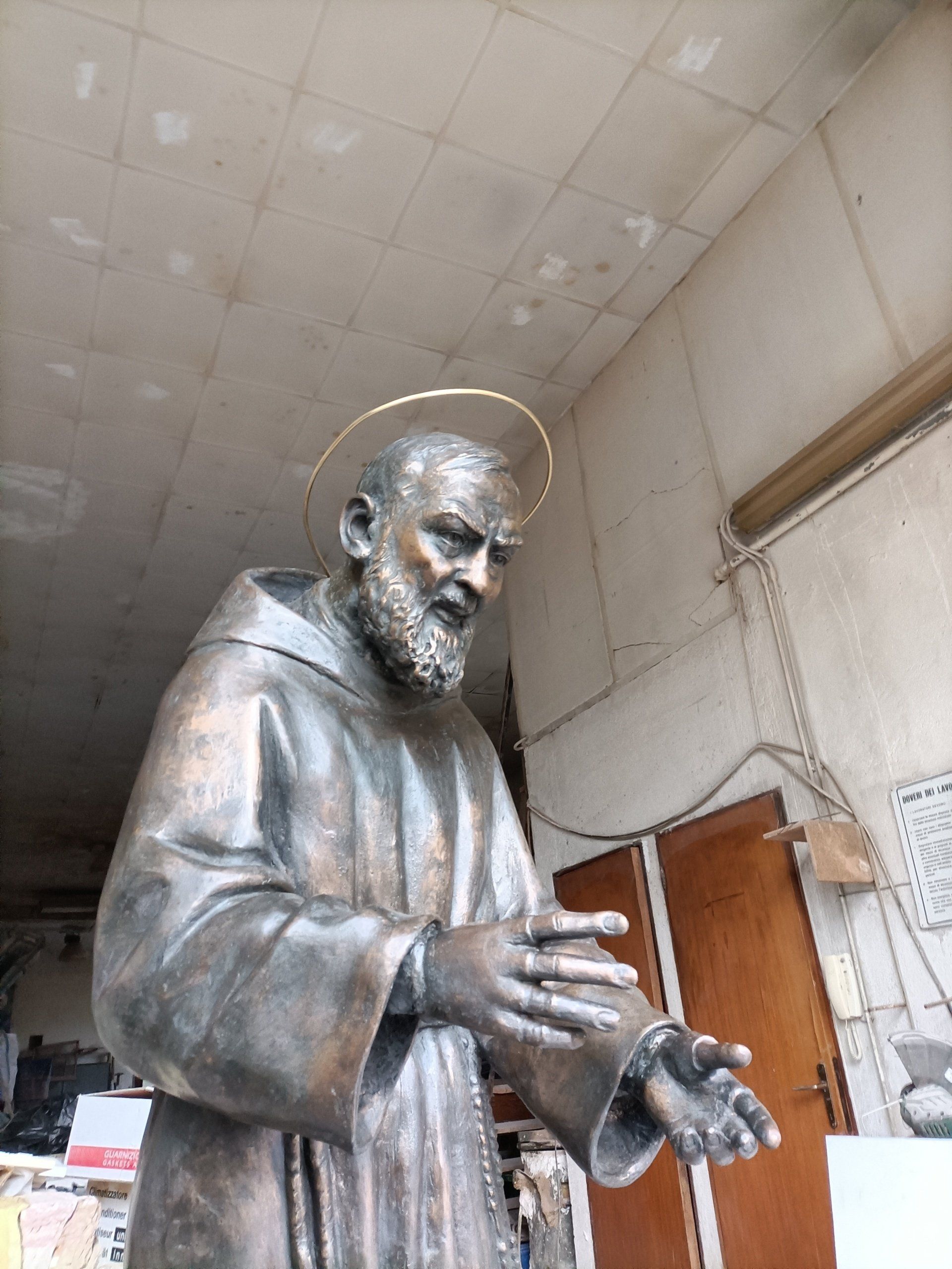opera scultorea Padre Pio Fonderia Paoletti