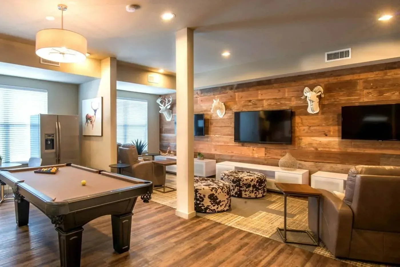 Loftview luxury student apartments at TCU - clubroom