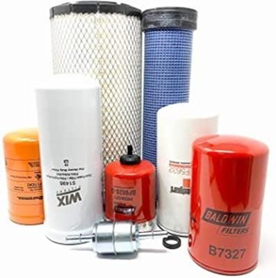 Filtros de aceite y combustible surtidos en blanco, rojo, naranja y azul.