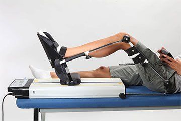 apparecchiatura motorizzata per la mobilitazione degli arti inferiori