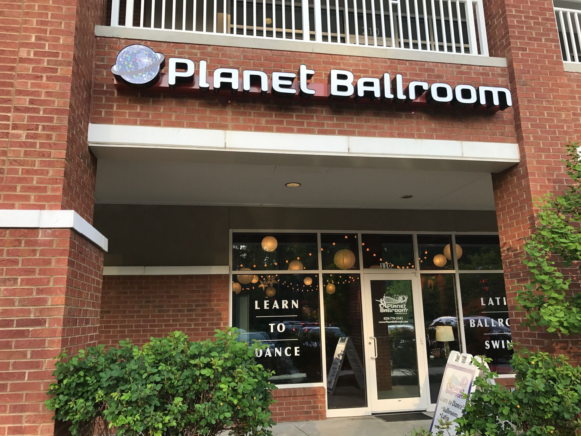 Planet Ballroom®