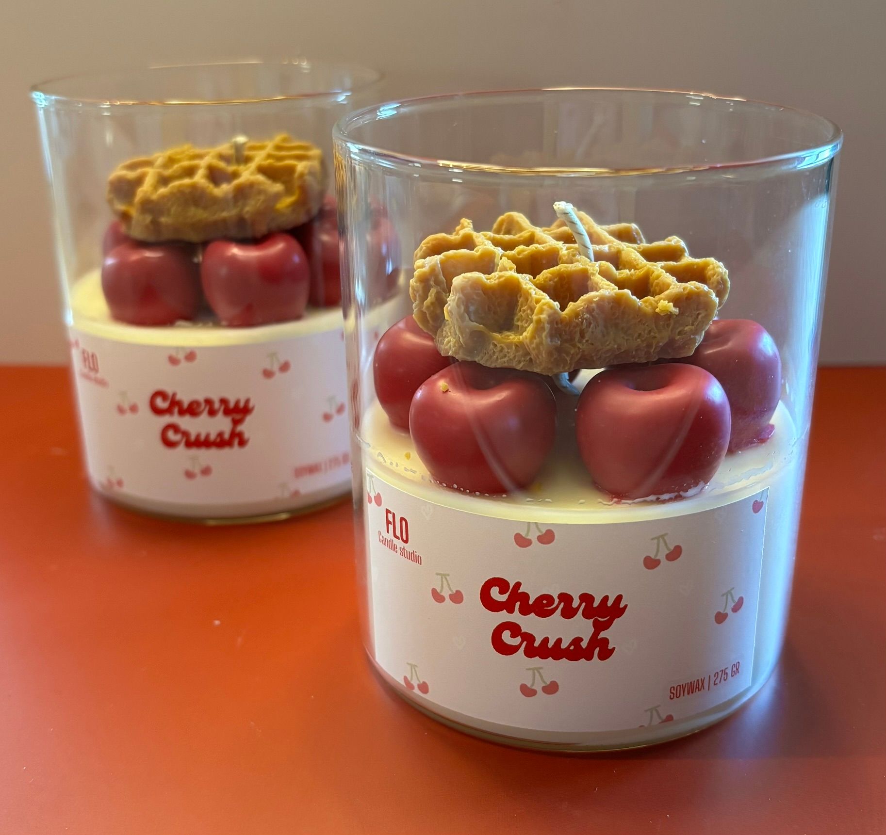 Twee geurkaarsen met de geur 