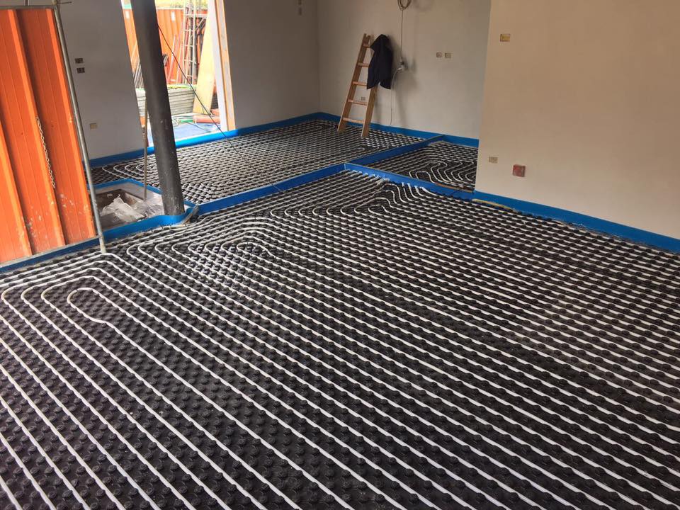 Installazione del riscaldamento a pavimento