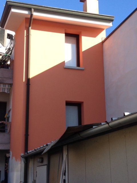 Tinteggiatura con autoscala