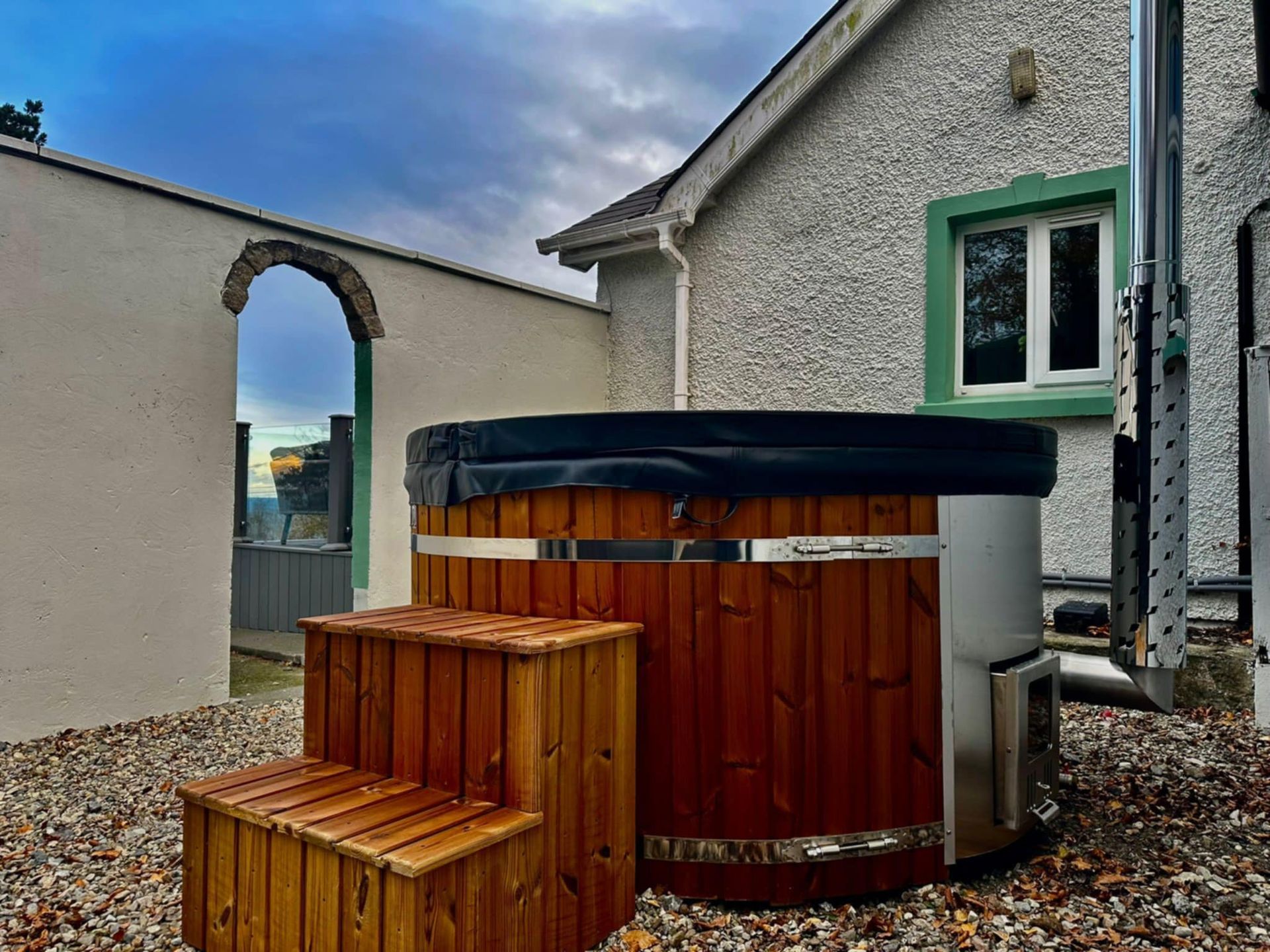 Bloody Bridge Hot Tub
