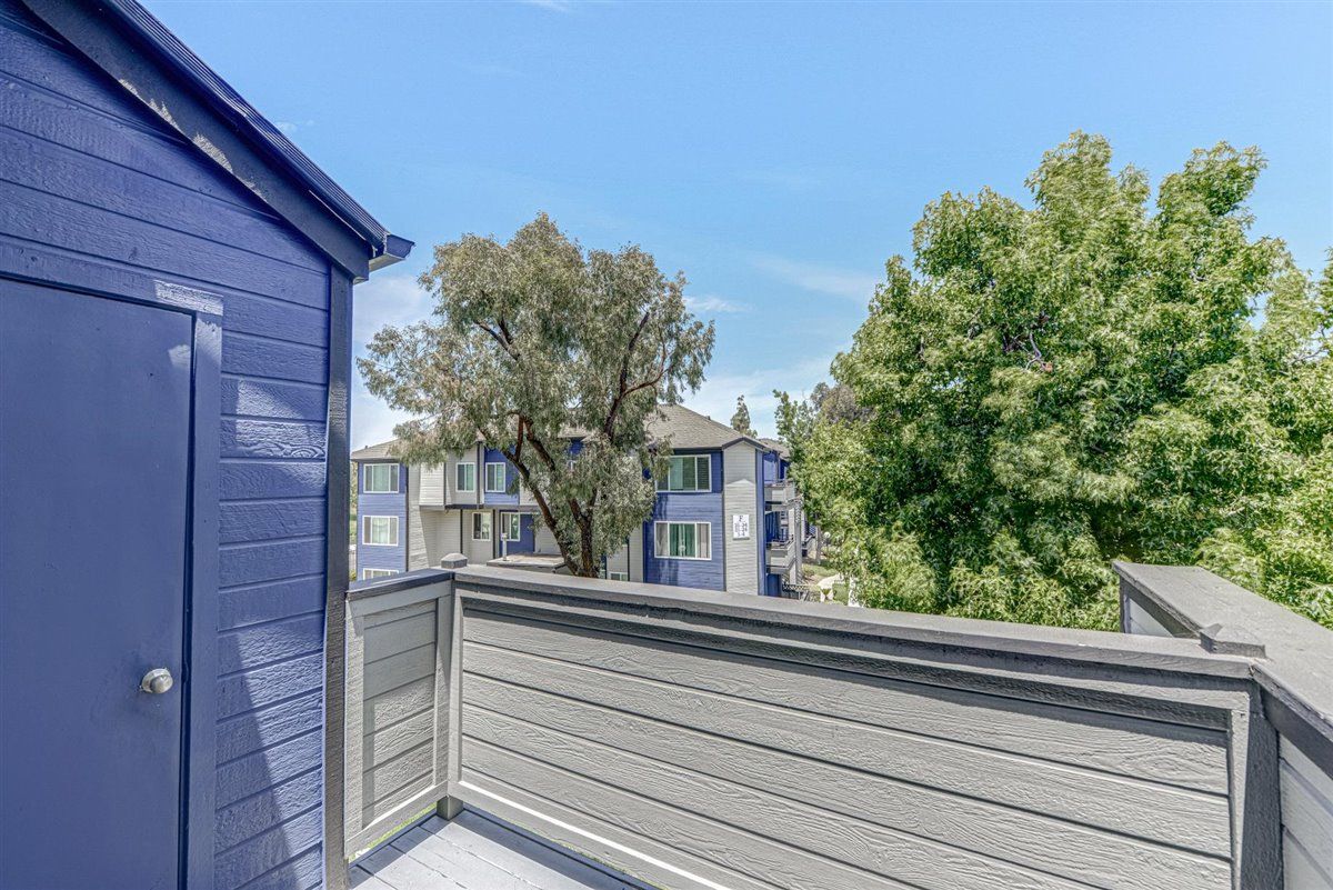 River House Apartment Homes photo gallery