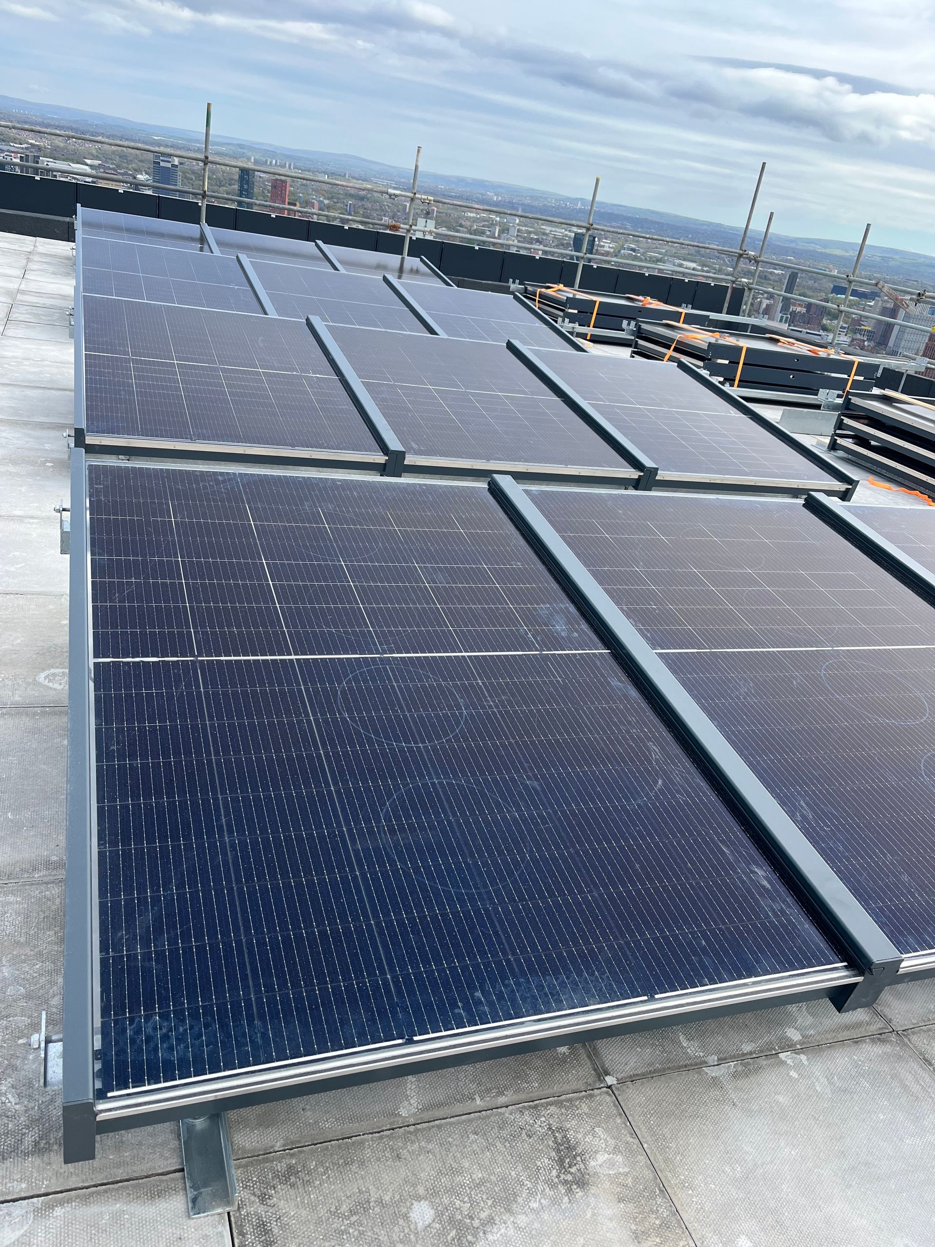 powerframe  series skyline high rise solar greenbridge