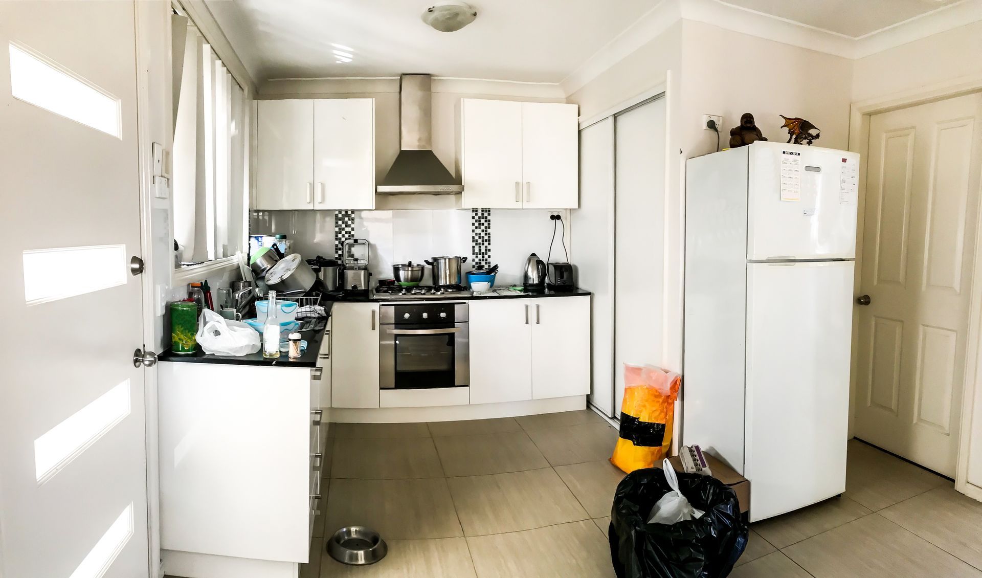 Messy Home Kitchen — Mt Gambier, SA — Elevate Solar Cleaning & Home Maintenance
