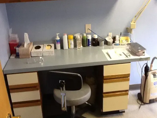 Table and Chair — North Haven, CT — Advanced Foot Care Specialist Of Connecticut