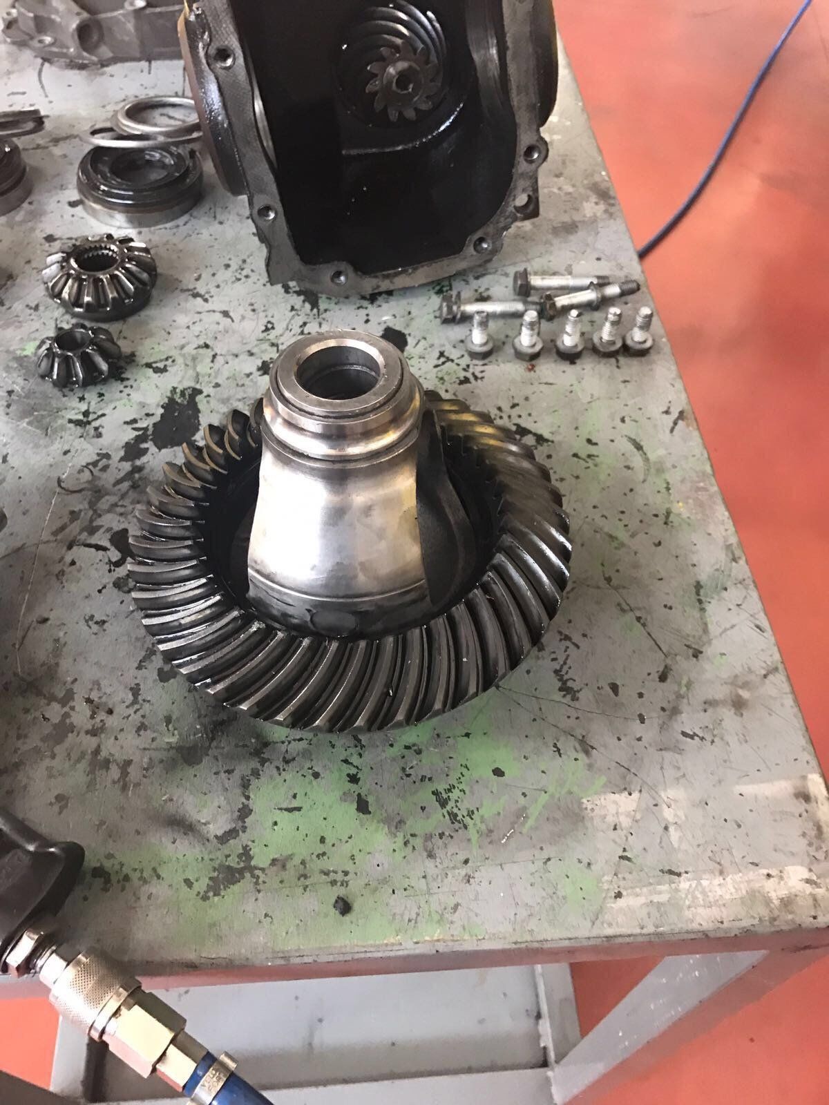 cambio parte di motore diffettoso