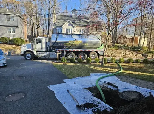 Pumping septic Tank