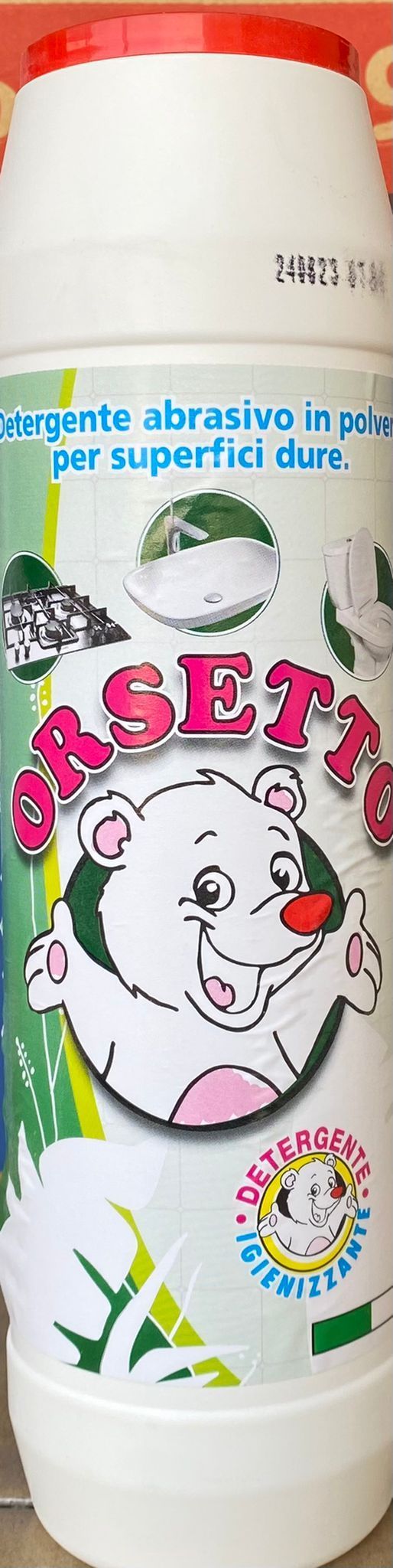 Detergente abrasivo in polvere per superfici dure