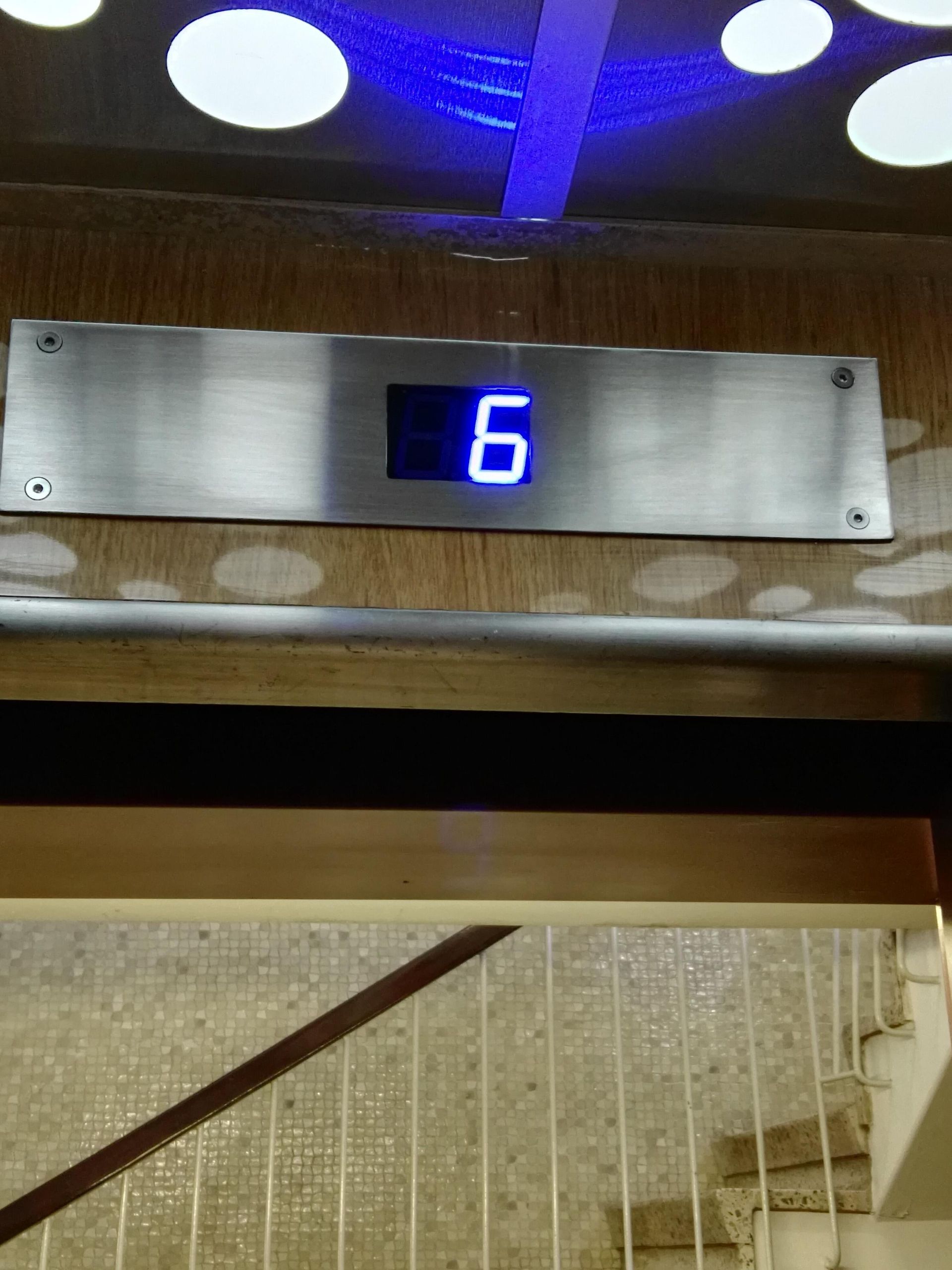 ELEVADORES Y SERVICIOS ESPECIALIZADOS SA DE CV