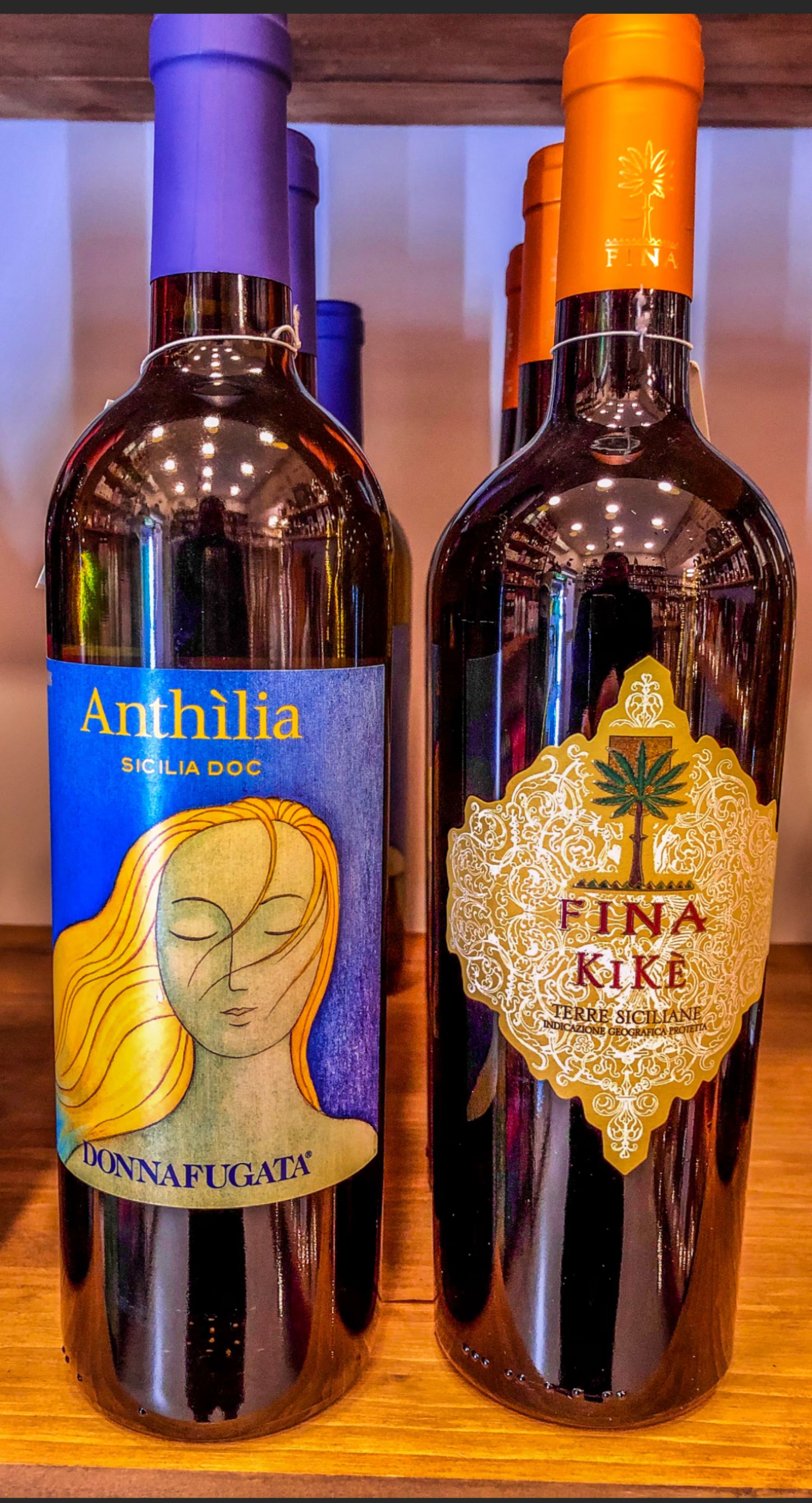 vini bianchi Anthìlia e Fina Kikè