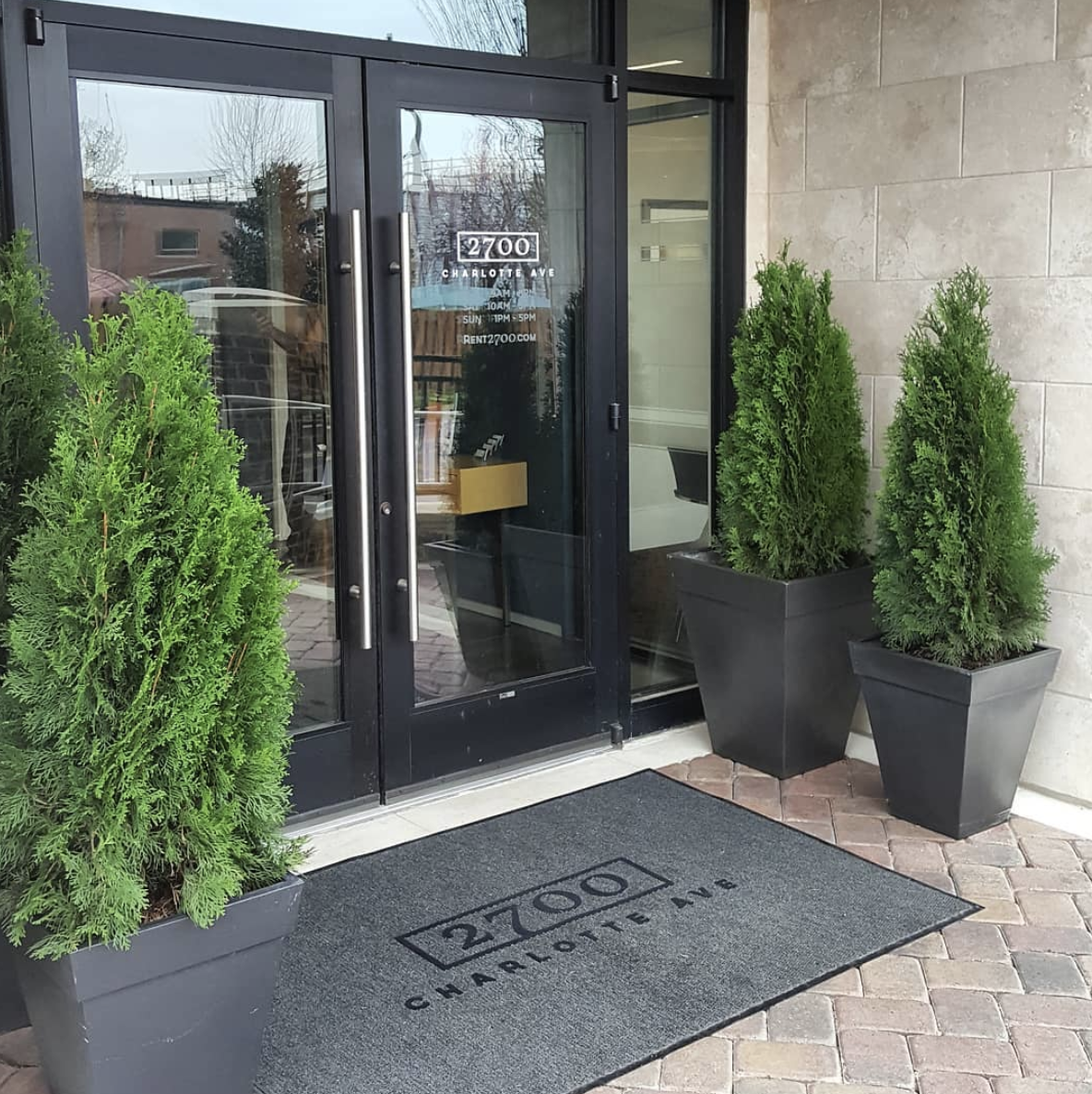 a door with a mat that says 2700 on it