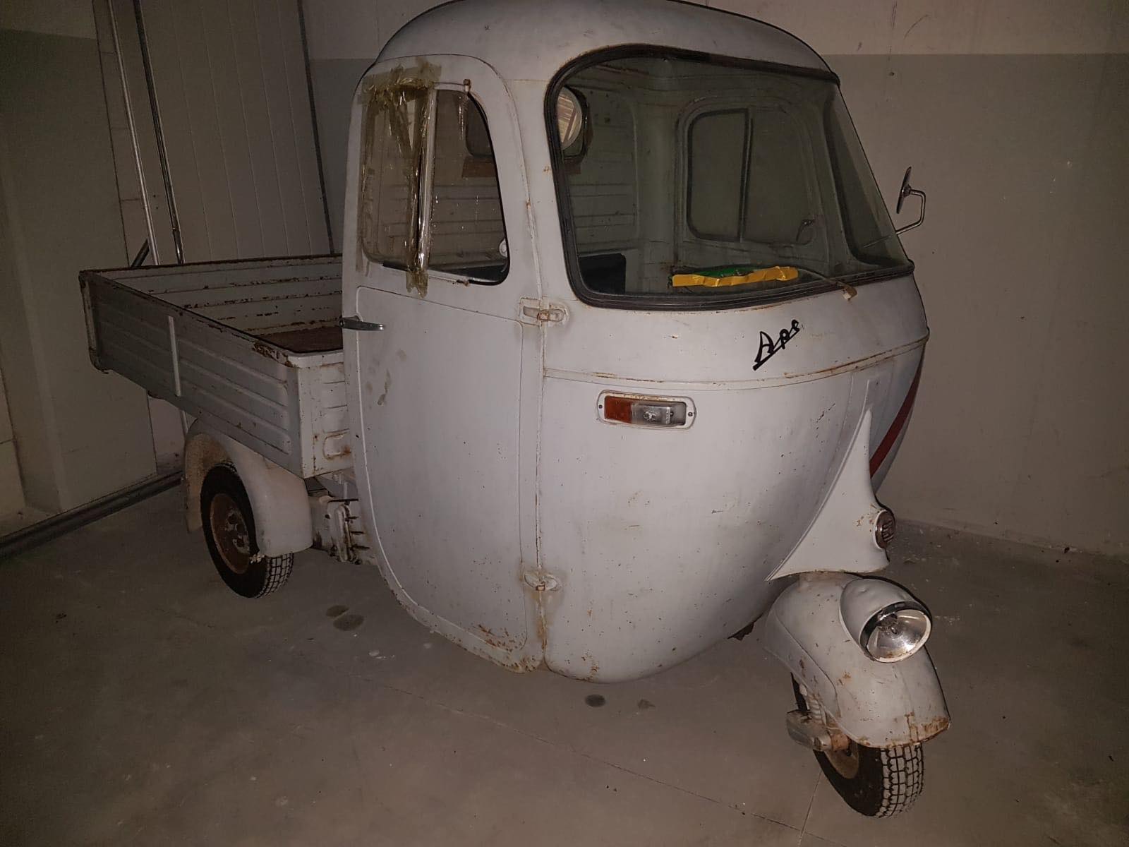 Piaggio Ape USA